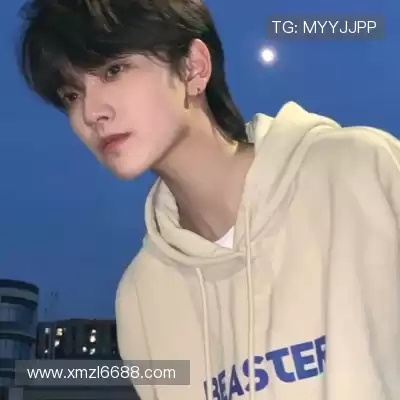 屈芸纯